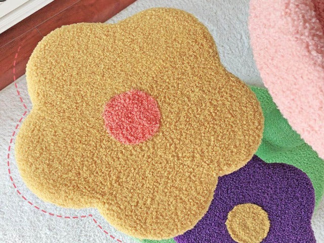 Blossom Cat Scratching Tower