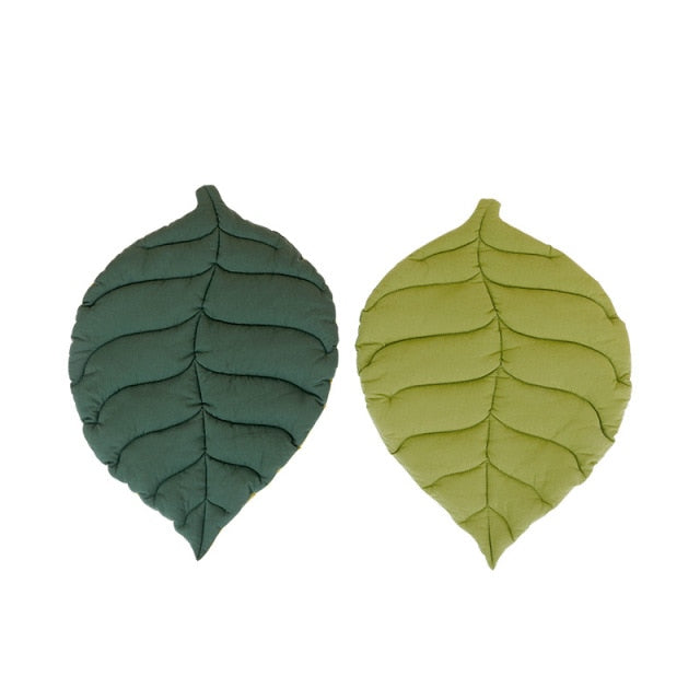 Ginkgo Leaf Sharp Cat Bed Mat